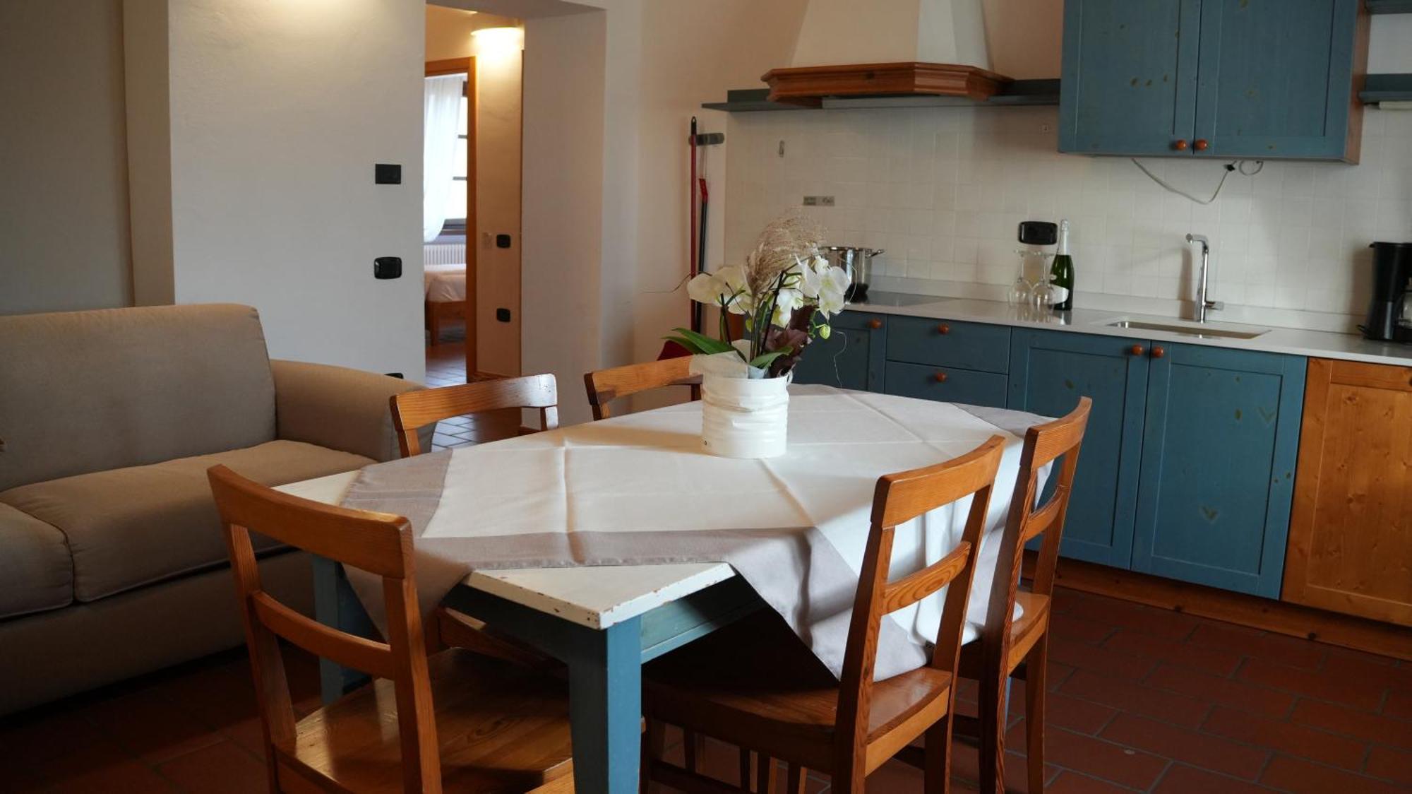 Residence La Colombera Riva del Garda Rom bilde