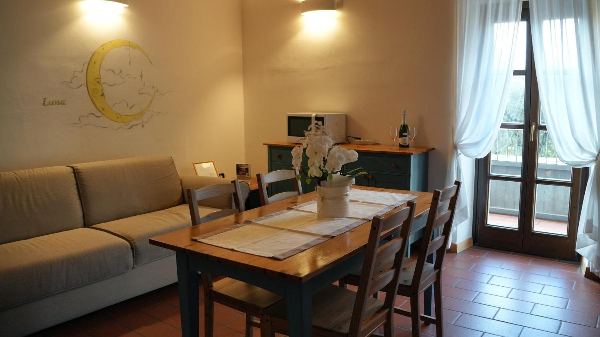 Residence La Colombera Riva del Garda Rom bilde